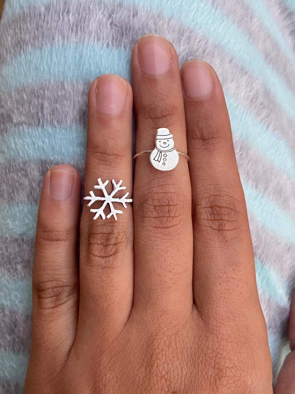 Christmas Ring 2 014612b5 6862 4d4d 8fe4 6586e9999943