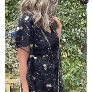 Black embroidered kimono