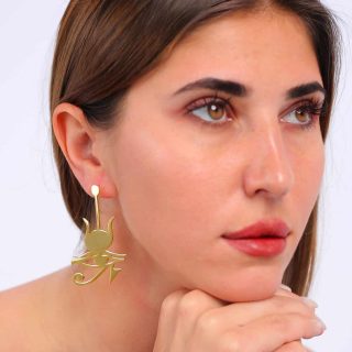Eye of Horus Earring Matte Gold plated.