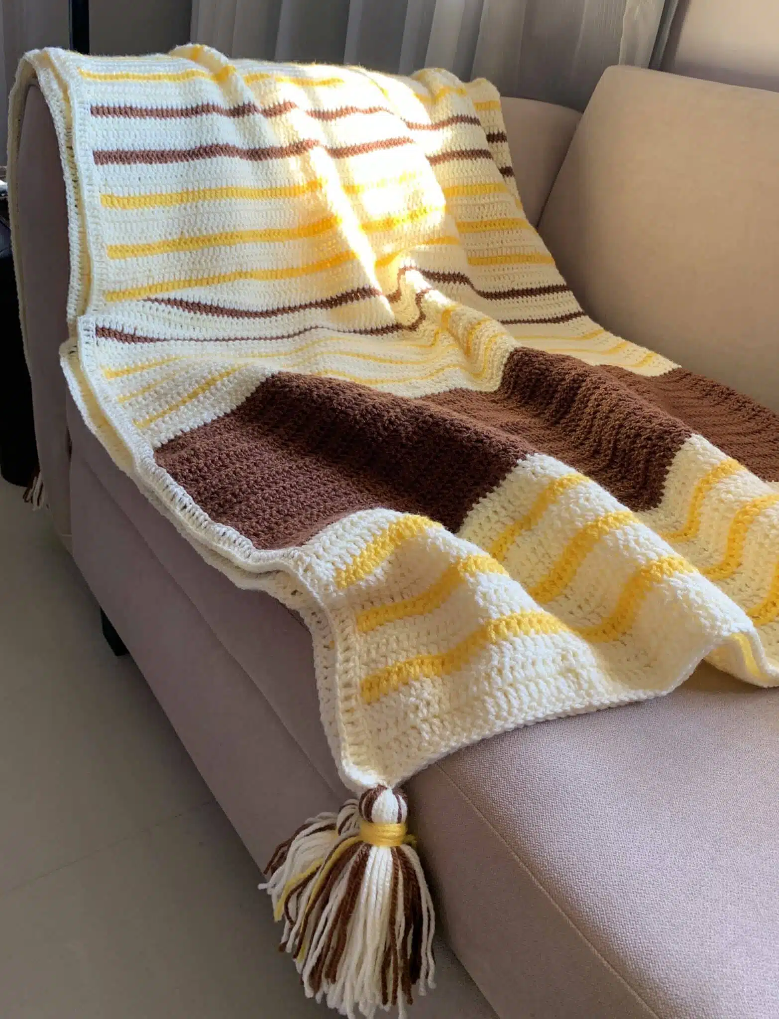 Sunshine Throw Blanket 3 0F9C6C1E CCCD 4554 AF06 4BB006E96EAE scaled
