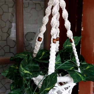 Plant Pot Hanger - حامل فروع زرع صناعى من المكرمية