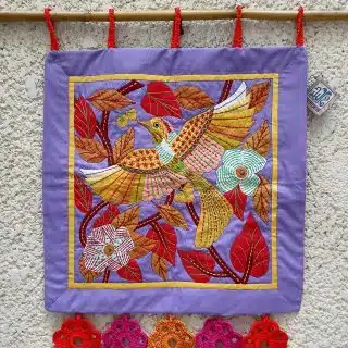 معلقة خيامية مربعة بالورود الكروشيه