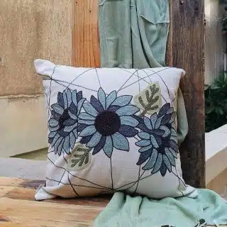 خدادية شنيط تصميم نباتات وورود