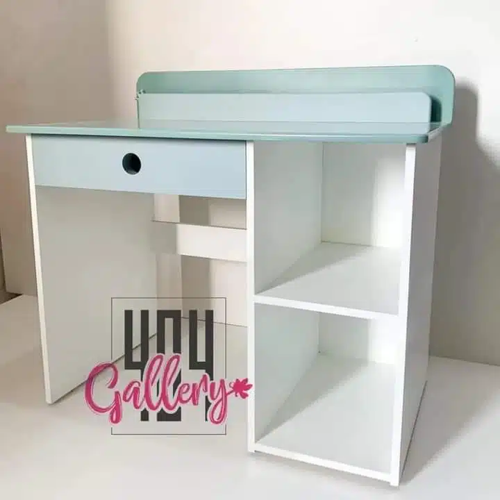 مكتبه 1 مكتبه