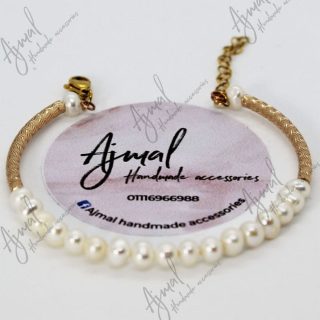 Elegant 18K Gold Plated Bracelet with Natural Pearl Stones