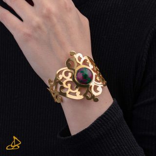 Handmade violet and green gemstone bracelet for women