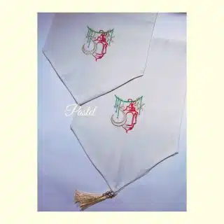 Lanterns table runner