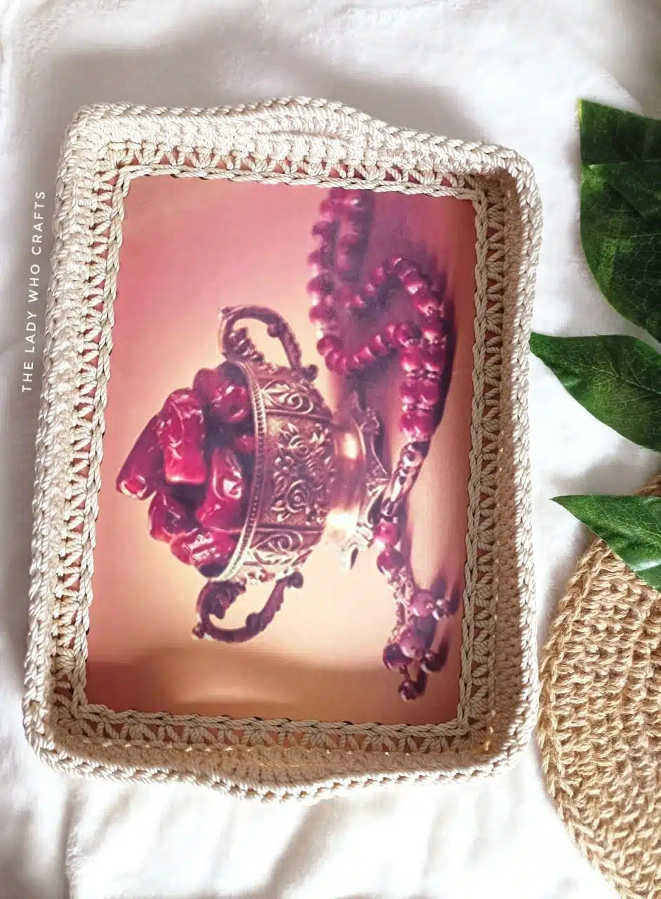 Ramadan crochet wooden tray 1 Ramadan crochet wooden tray