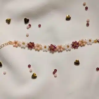 pinkish daisies bracelet