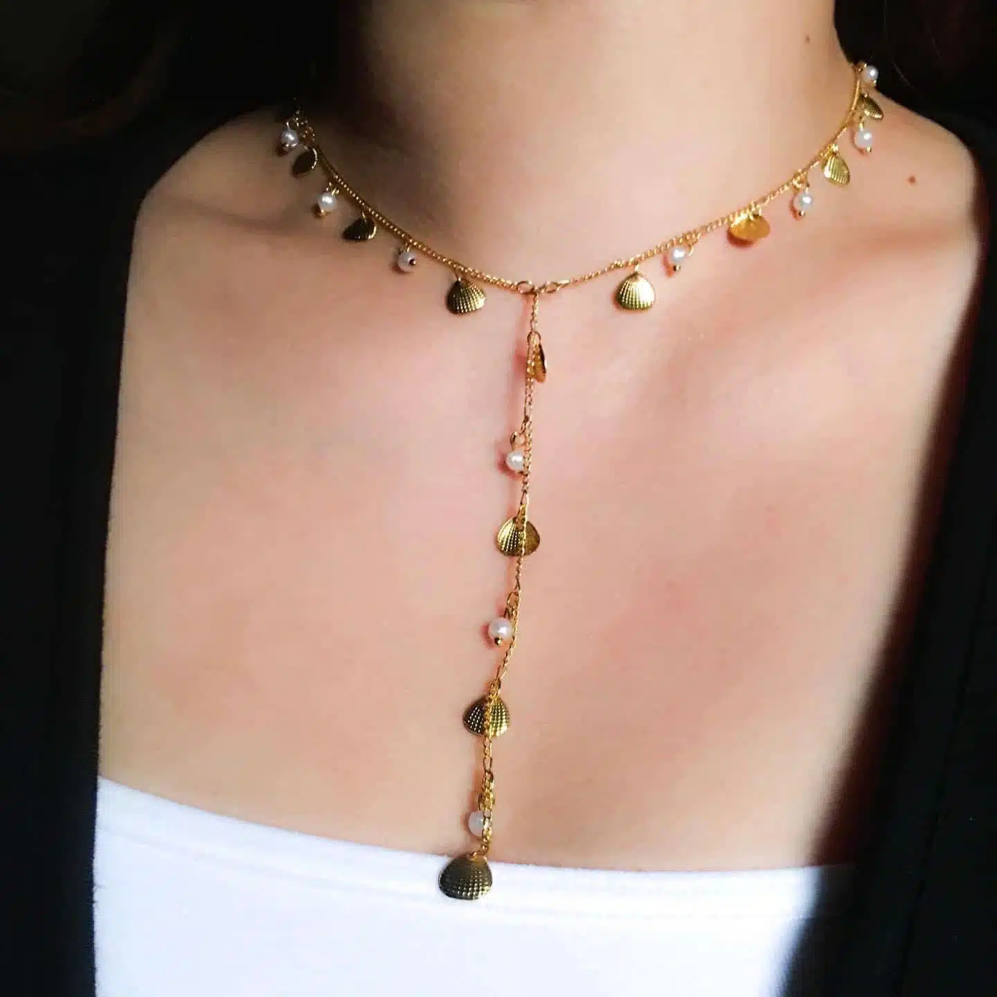 Simple Tiny shells & pearls chain 2 1B9C556E B416 482E BC2B 59F3CF1379CC