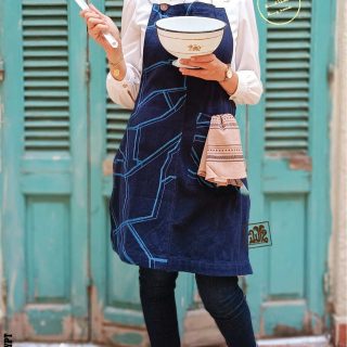 مريلة قطن قماش دك طباعة يدوي .