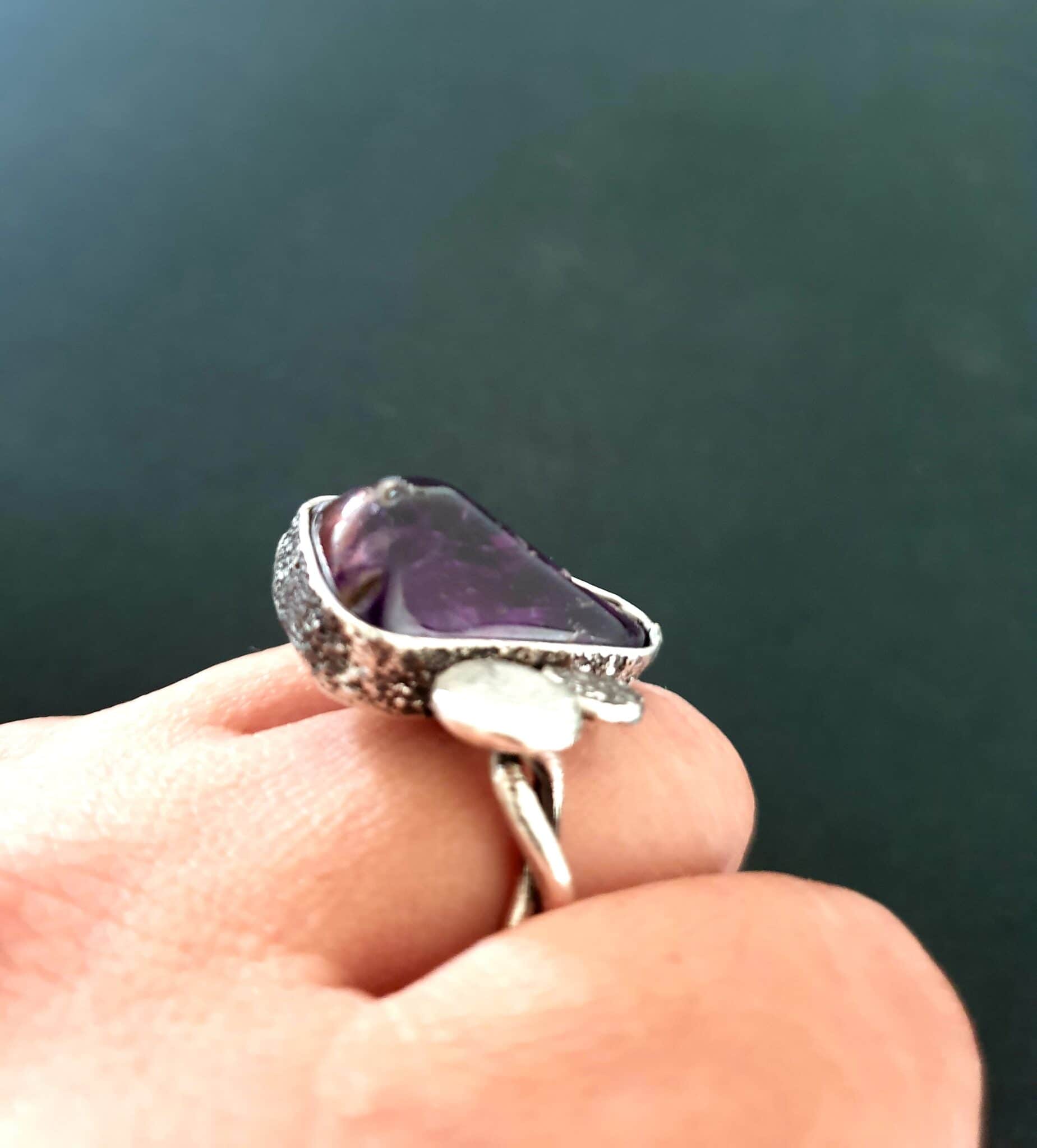 Triangular amethyst silver ring 5 20211101 134918 scaled