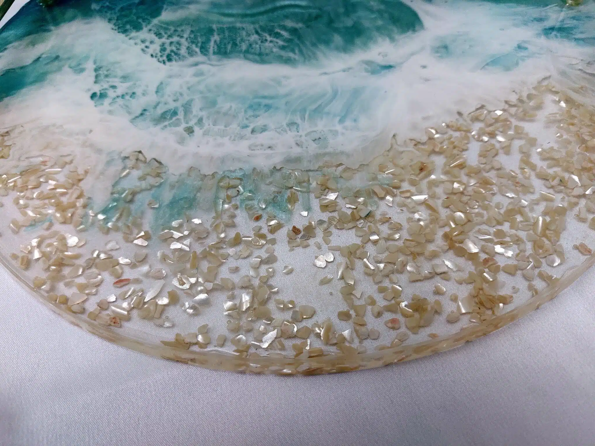 Seascape round resin tray 5 20211119 184843 scaled