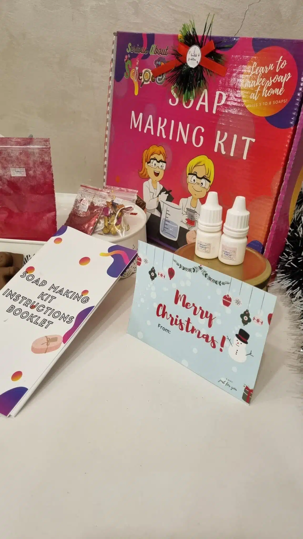 Soap Making Kit Christmas Edition ๐ 4 20211206 172743 scaled