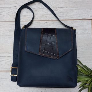Natural leather bag
