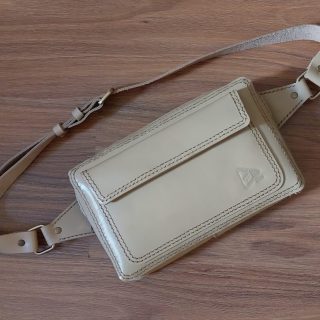 Natural leather bag