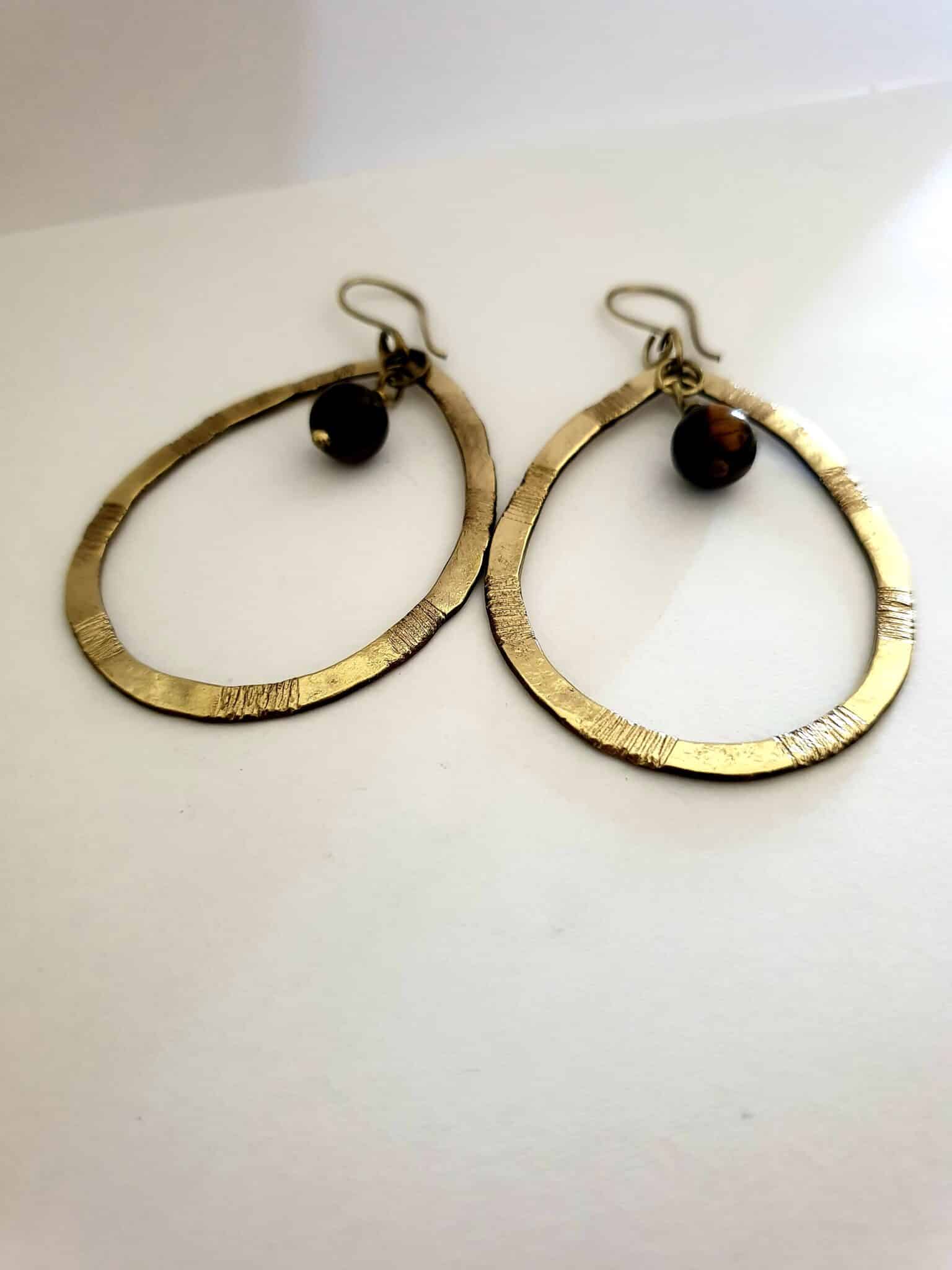 Brass teardrop earring with tiger eye 2 20220727 142933 scaled
