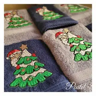 Christmas guests towels
