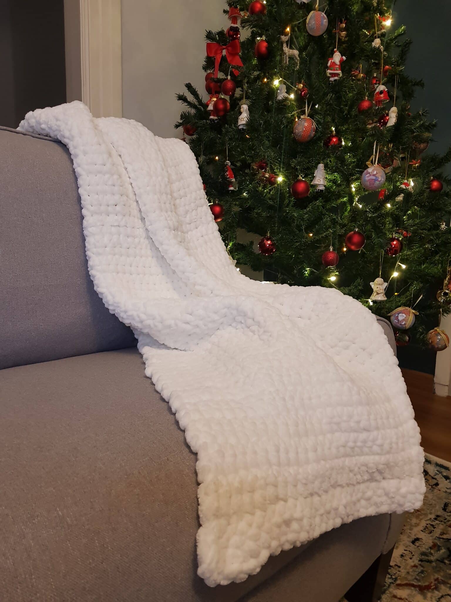 White throw blanket 1 White throw blanket