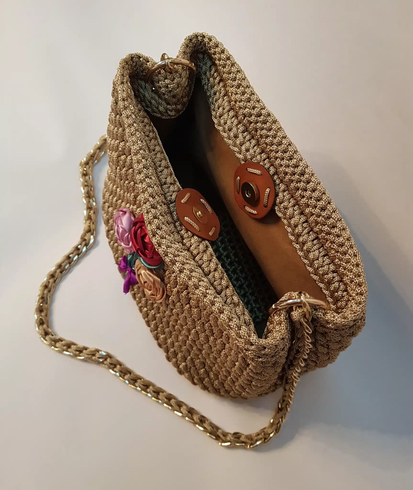 Royal design 3 20230204 005052 scaled