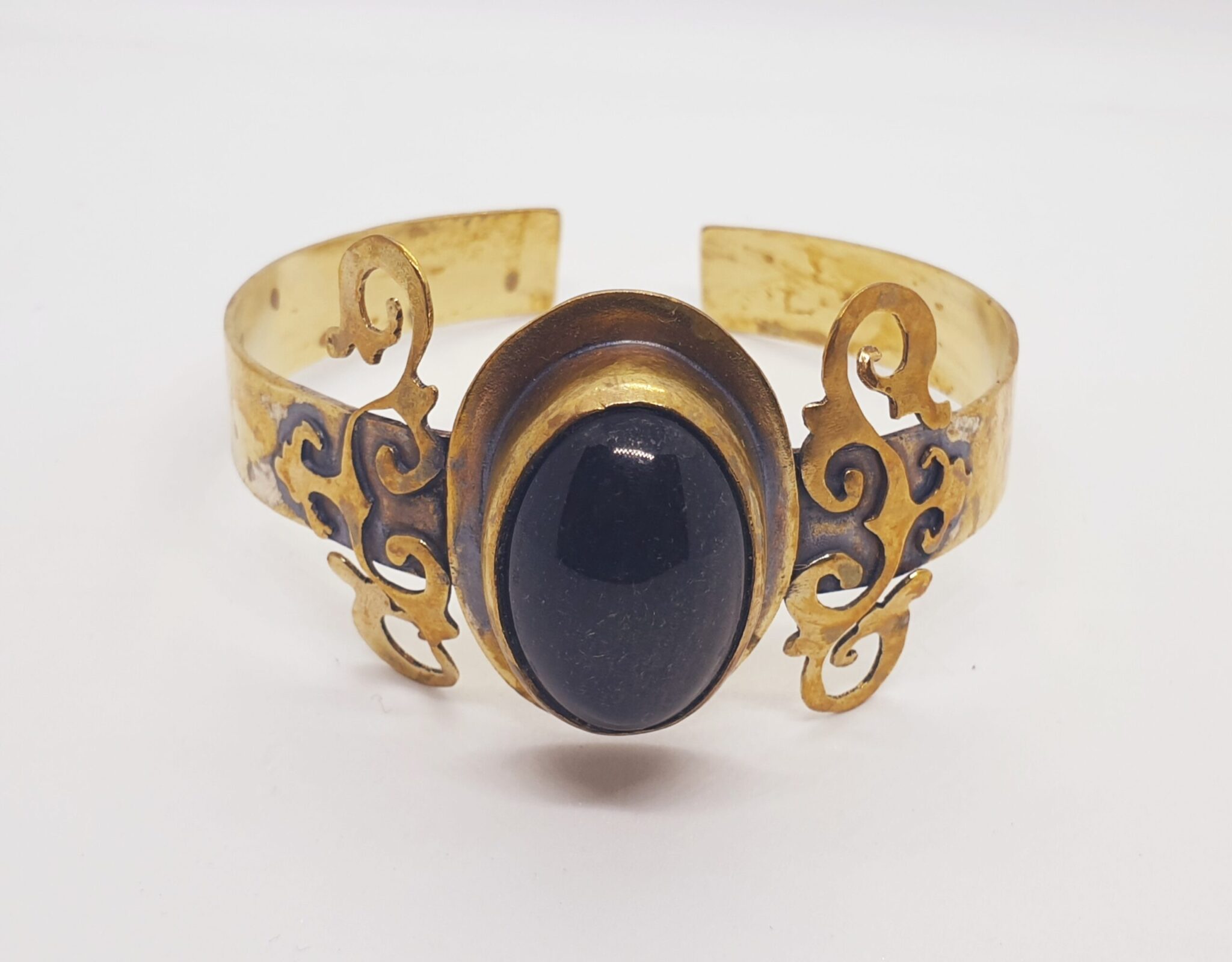 Ornament cabochon cuff 1 Ornament cabochon cuff