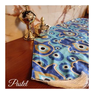 Kaff table runner