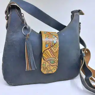 شنطة برسومات زخرفية