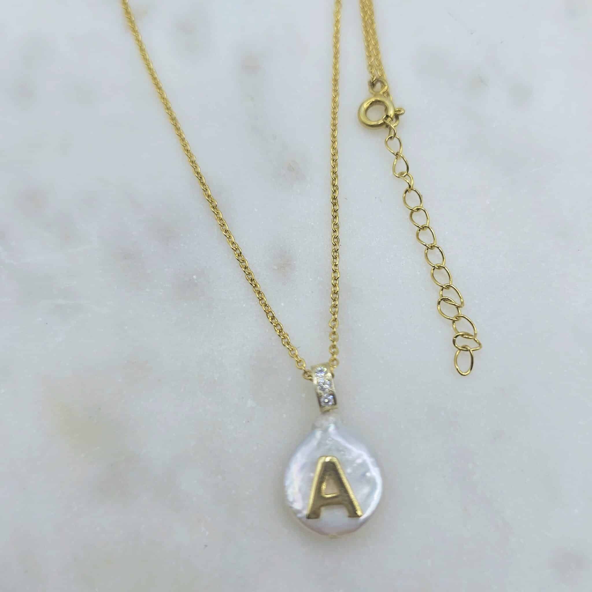 Letter pearl necklace 5 Letter A pearl necklace