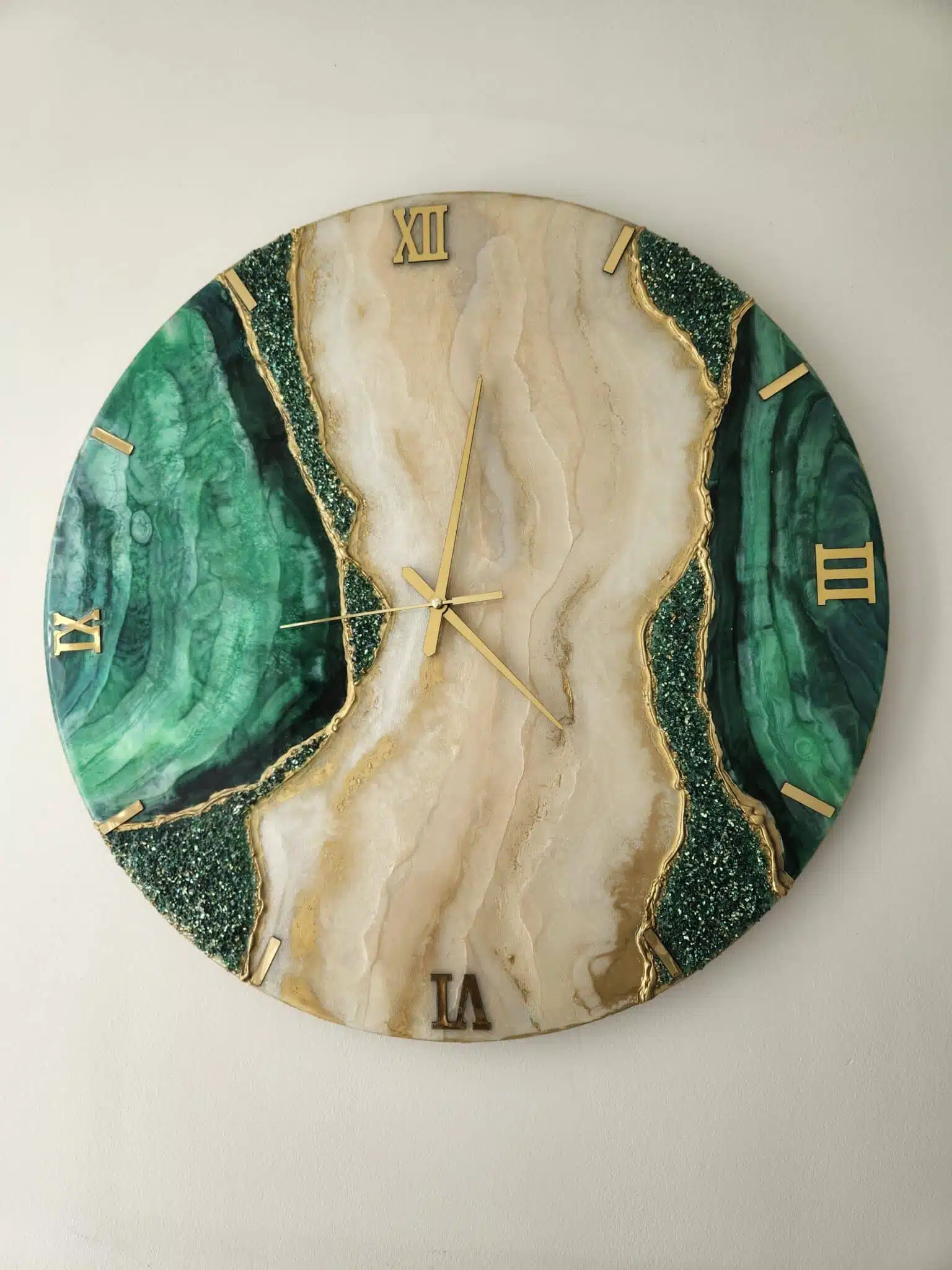 Green Agate Wall Oclock .. 60 cm 1 Green Agate Wall Oclock .. 60 cm