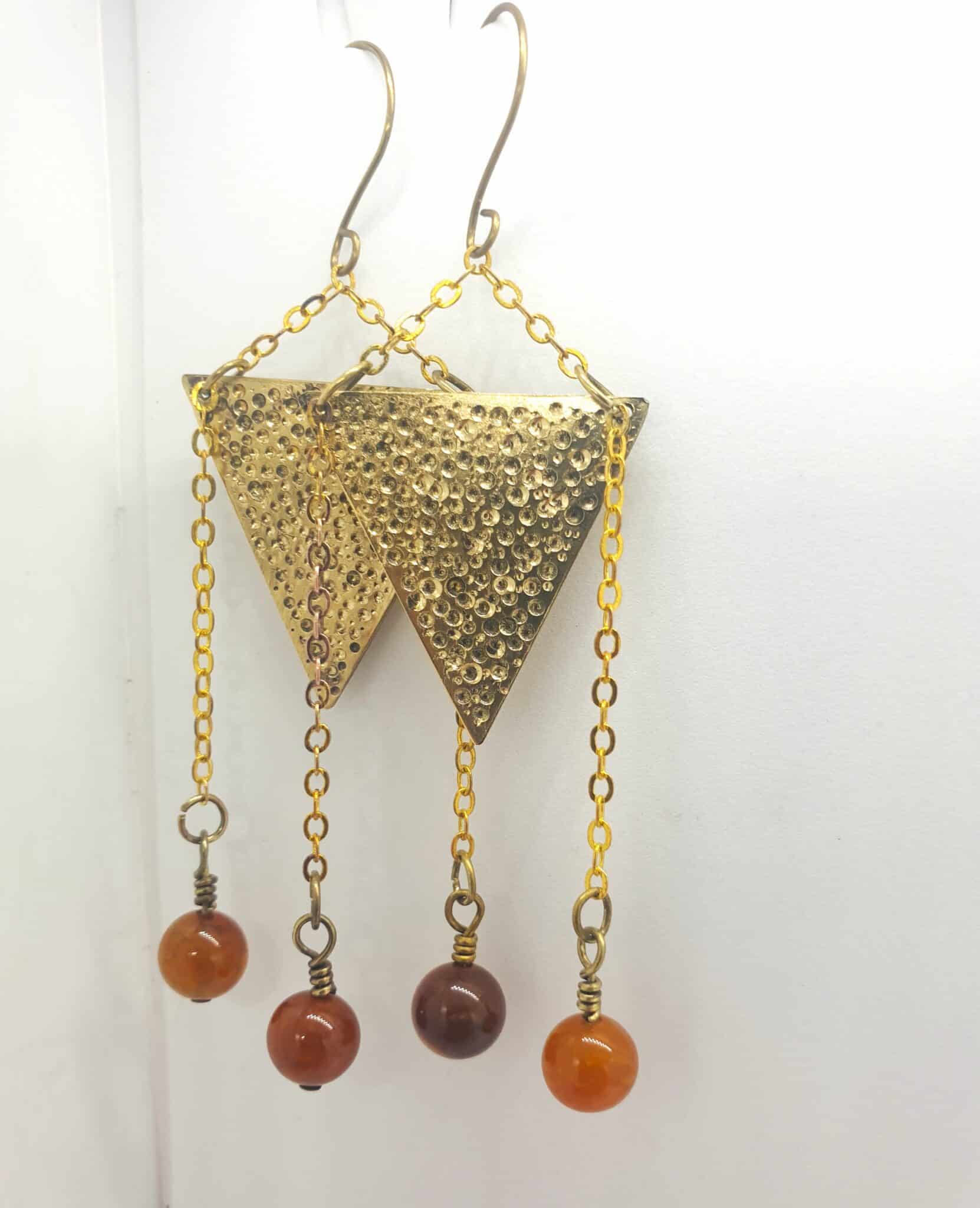 Triangle earring 1 Triangle earring