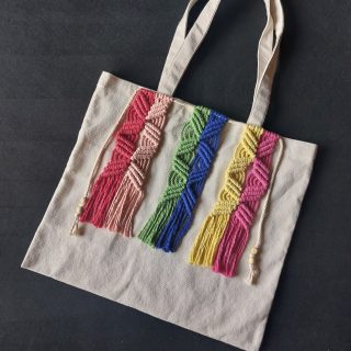 Tote bag
