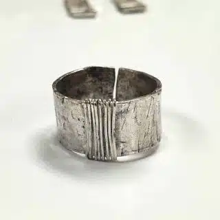Wire wrapped textured ring