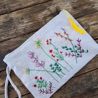 Flowery Clutch