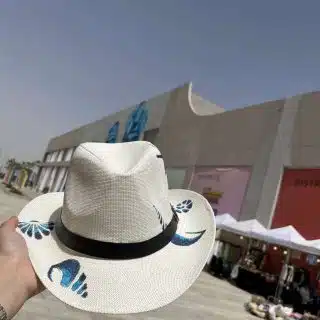 Seashells colored hat