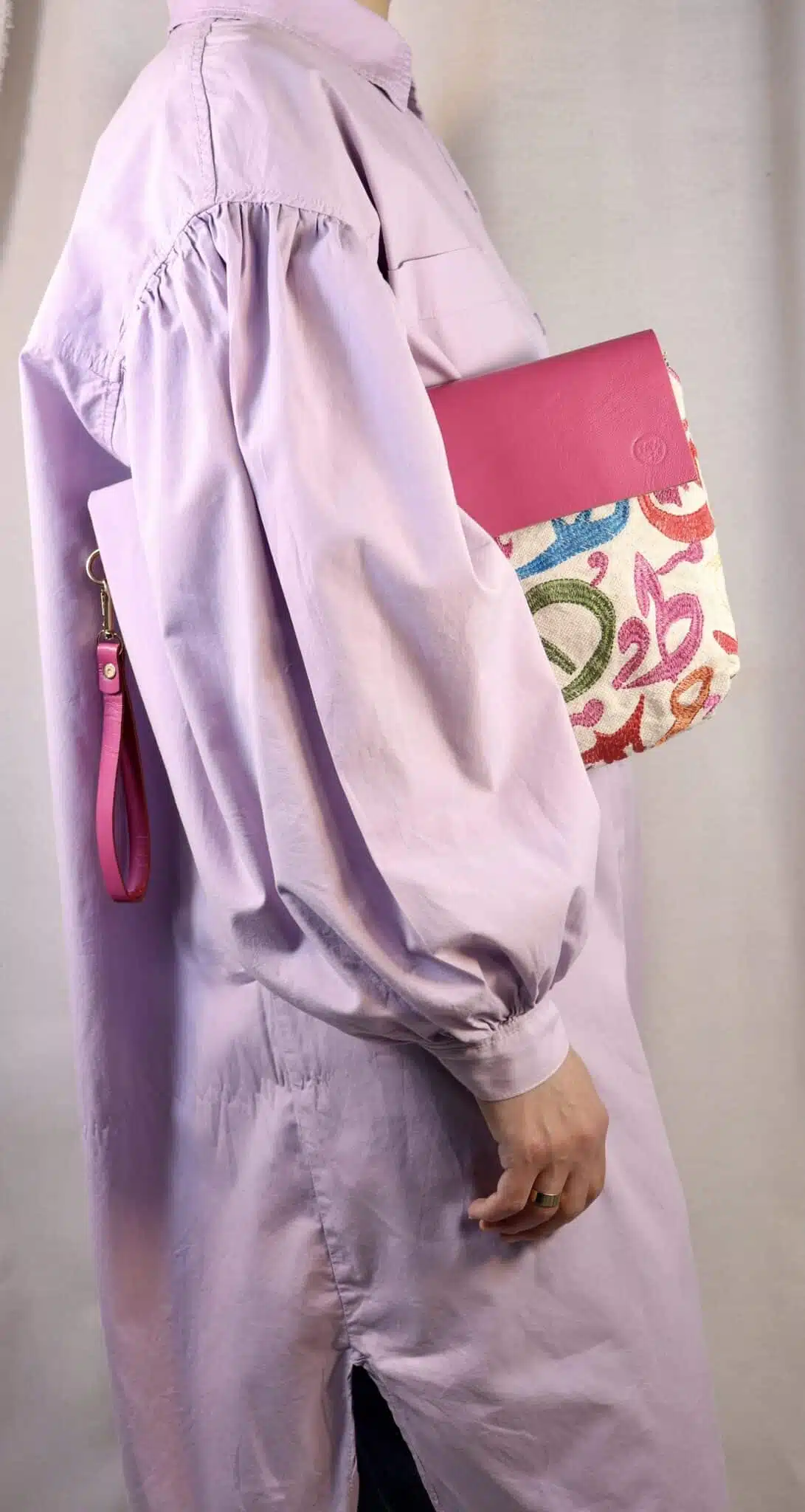 Genuine leather x Fabric Arabic Letters clutch 9 29DE2A91 EC55 4A1E B138 C1C01AF33C10 scaled