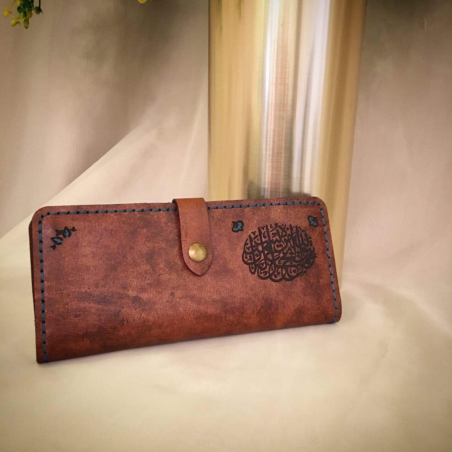 0201 Handmade Genuine leather wallet (Arabic typograph) 1 0201 Handmade Genuine leather wallet (Arabic typograph)