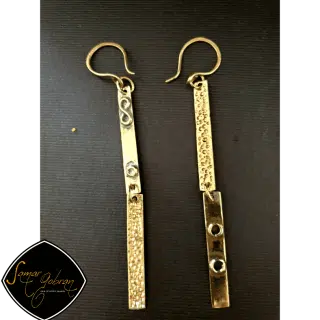 Two bars mismatch earring