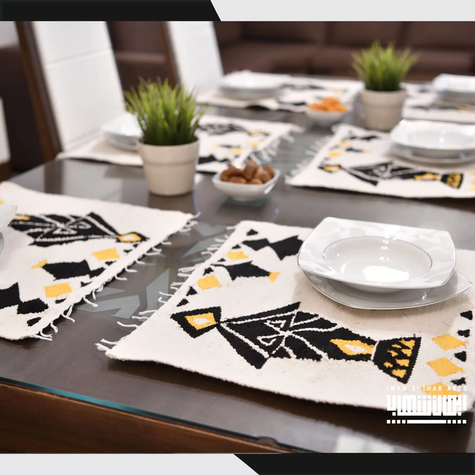 Fanoos Kilim Placemats 4 3 33