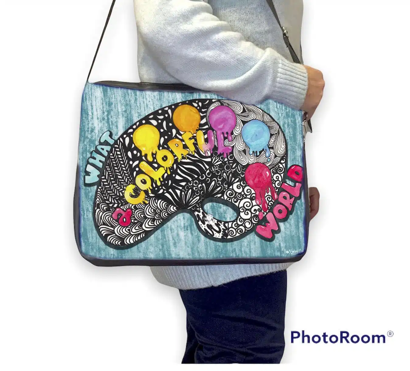 colorful laptop bag 3 36512A30 C836 45FF AF07 87CA54DEFAB3