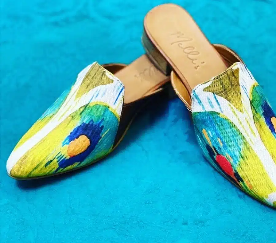 Parrot Mule 1 Parrot Mule