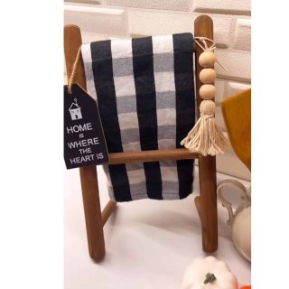 Decor ladder for kitchen towels