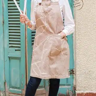 مريلة قطن قماش دك طباعة يدوي .