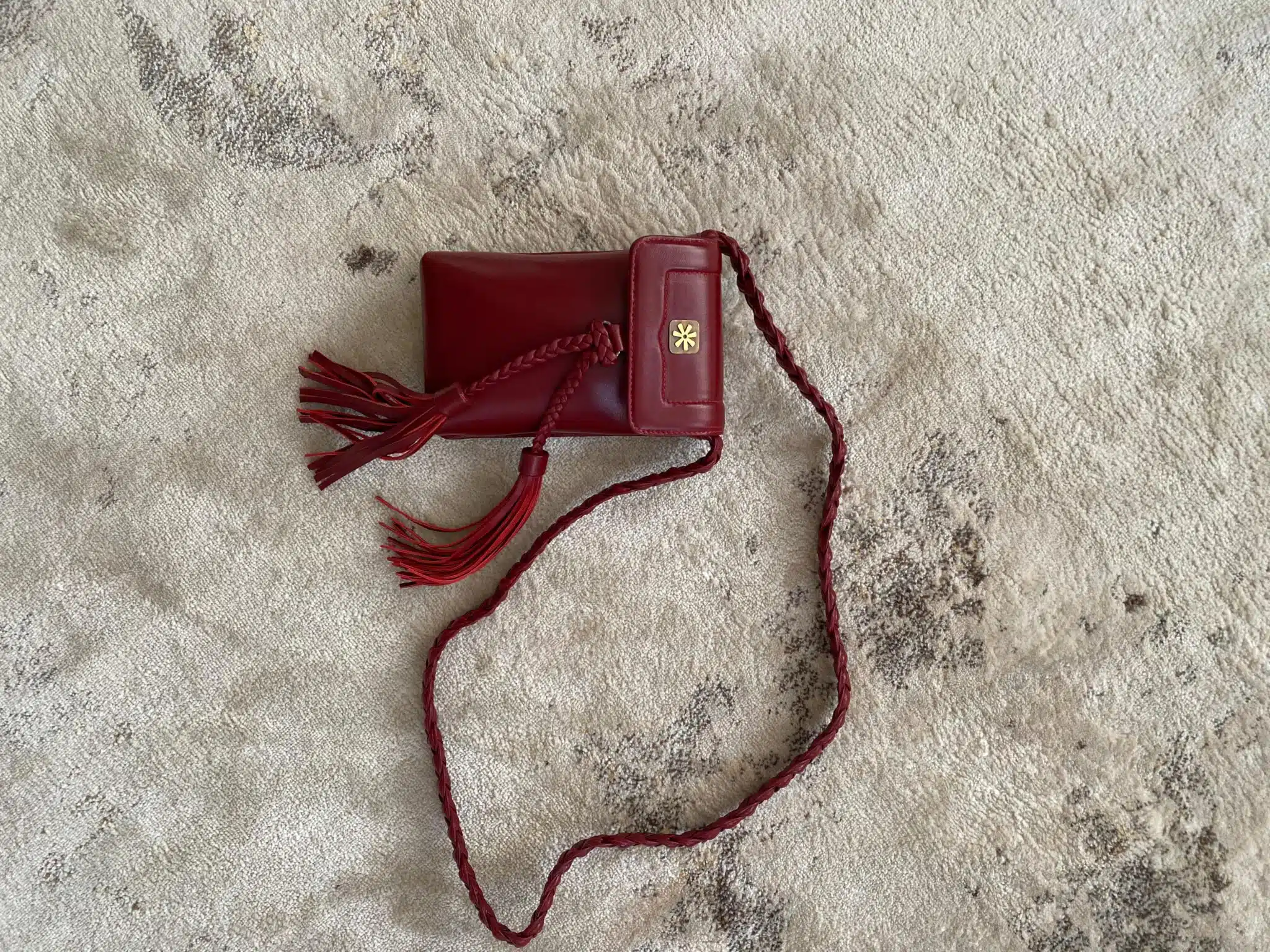 Genuine Leather Crossbody Bag with Braided Handle - Timeless Elegance 6 4 172 scaled