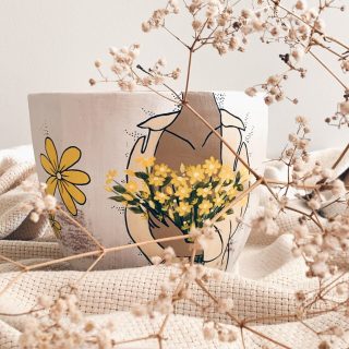 Bouquet of Flowers Pot