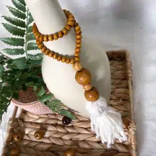 Wooden beads garland with tassels
