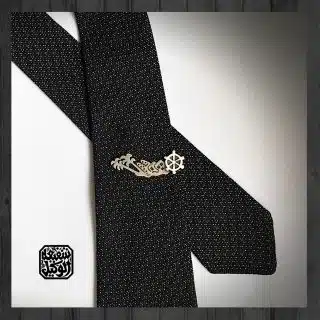 Falahy village tie clip