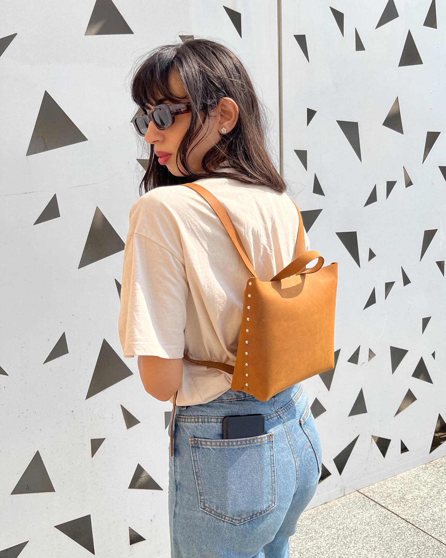 leather Backpack 7 53CBEAD0 CD83 4571 831A FF24BBAE2365