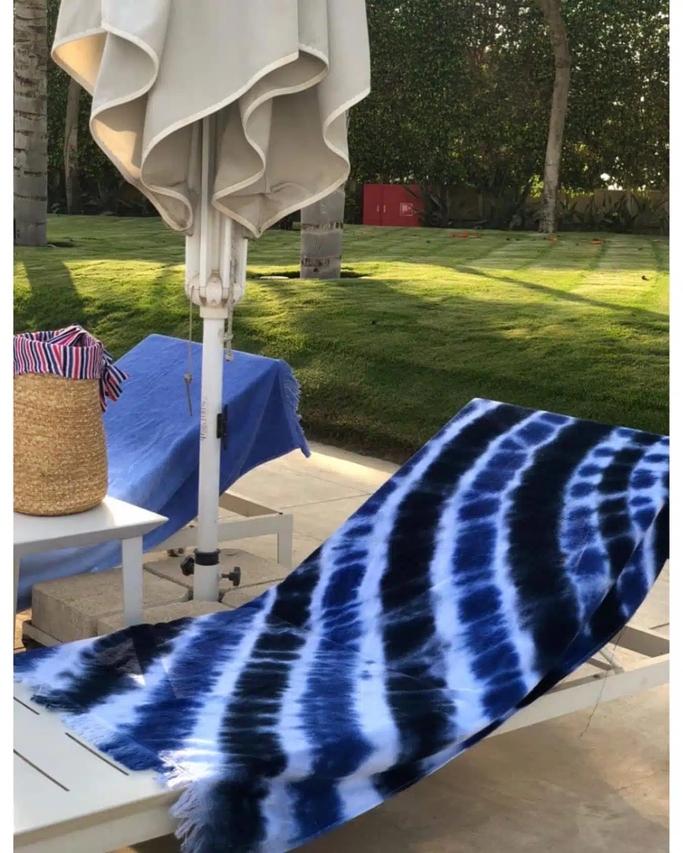 Beach towel 3 561AC7C1 B0C9 4952 8C74 D5CE89FE20AF