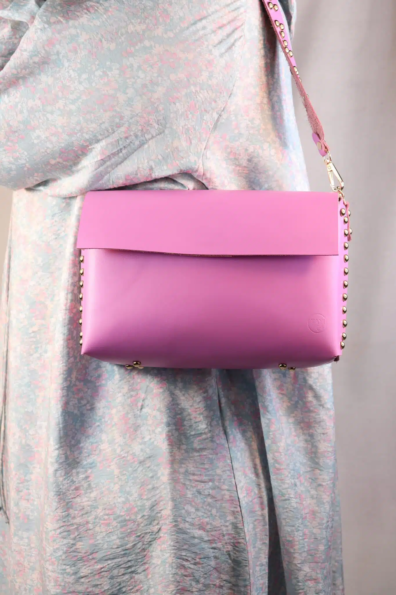 Shoulder & crossbody Bag 4 5C8F357B 6F1F 460B 9B26 DFDF4051C6B6 scaled