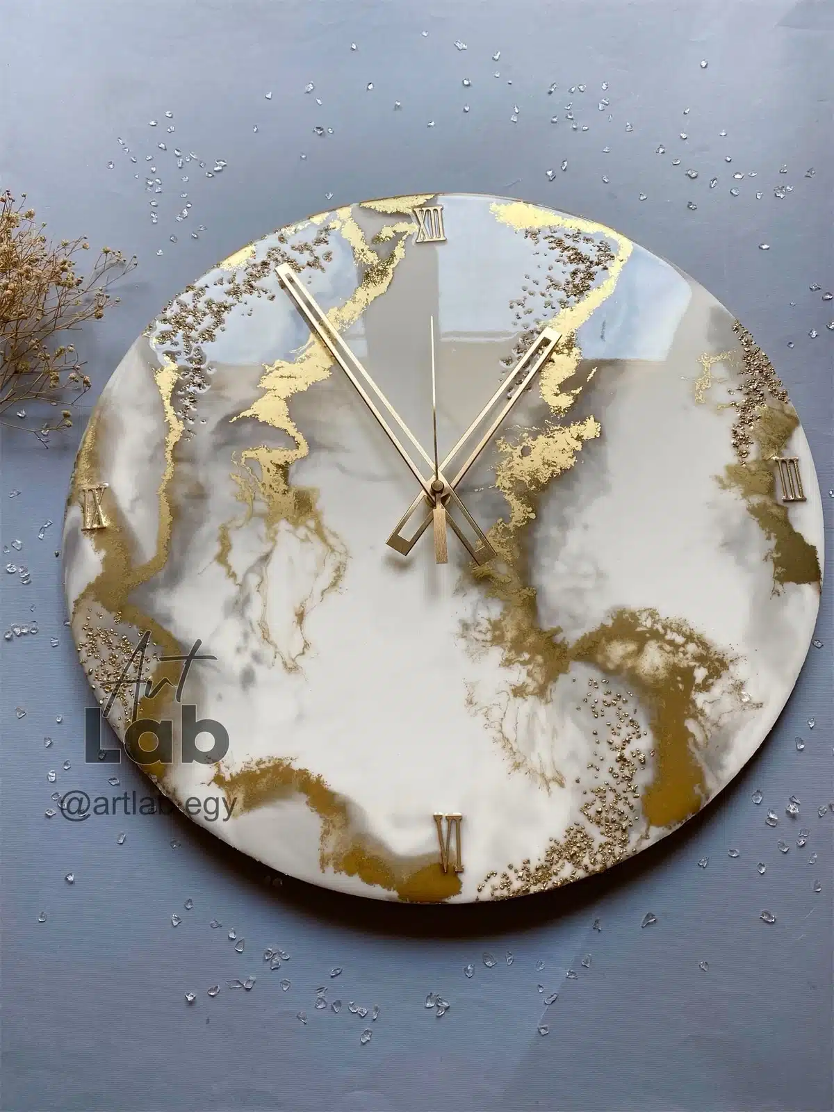 Shiny gold wall clock 1 Shiny gold wall clock